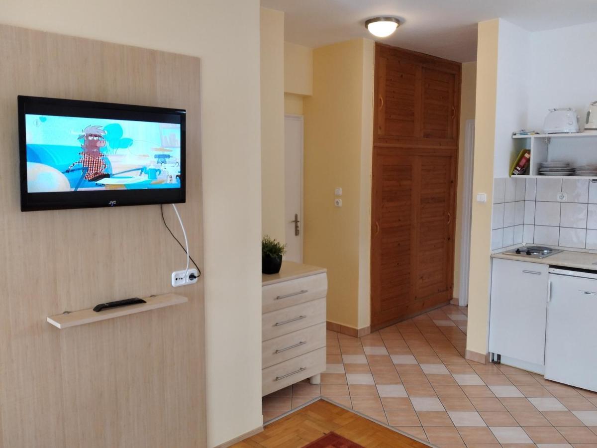 Heviz Erika Apartman Exteriör bild