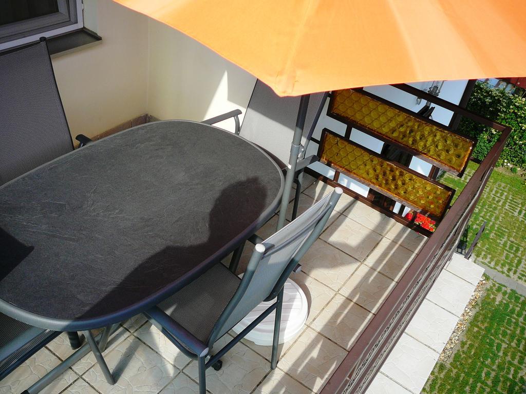 Heviz Erika Apartman Exteriör bild