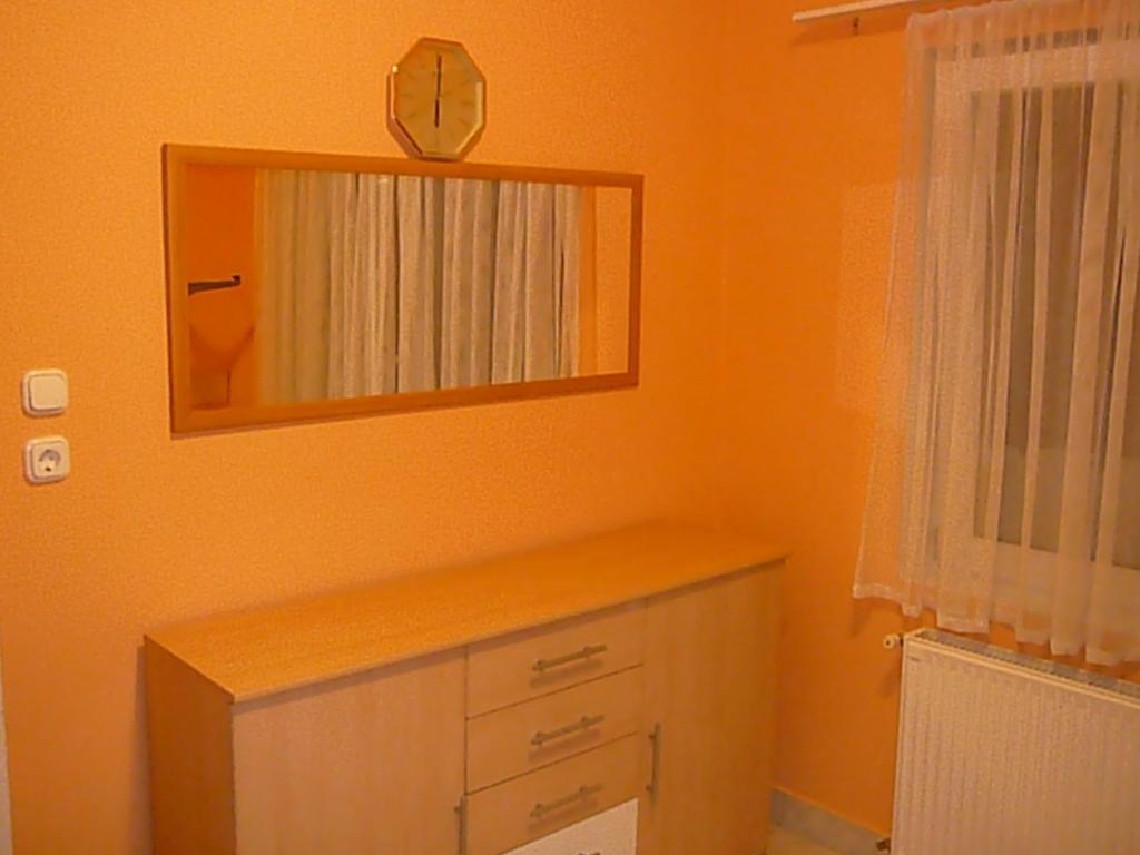Heviz Erika Apartman Rum bild